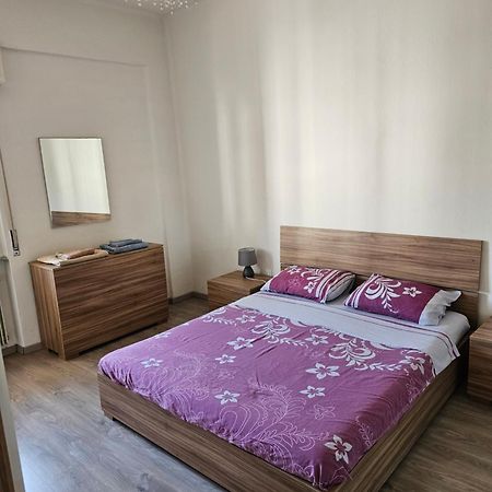 Appartamento Vicino Universita Piacenza Exteriér fotografie